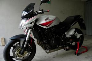 Honda Hornet 600