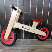 bicicletta in legno senza pedali 