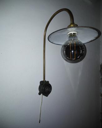 lampada da parete 