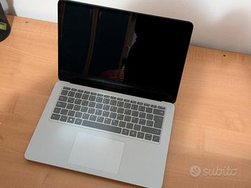 Surface Laptop Studio - i7/32/2TB-NON FUNZIONANTE