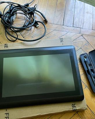 wacom cintiq 13HD pen & touch display
