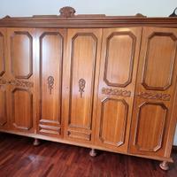 Armadio in legno