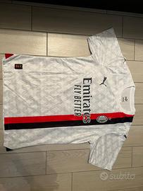 Maglia Milan 23/24 trasferta