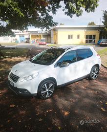 Peugeot 2008 1.6 e-HDi 115 CV Stop&Start Allure