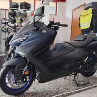 Yamaha TMAX 560 - 2023