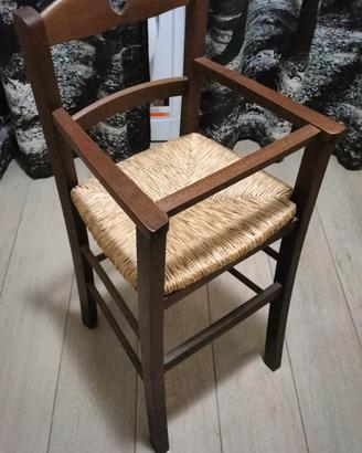 seggiolone in legno 
