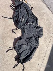 Tucano copro gambe