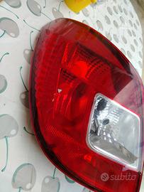 fanale posteriore sx opel corsa d 