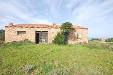 Antico Stazzo a pochi passi dal mare
