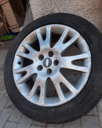 Cerchi gomme ford 