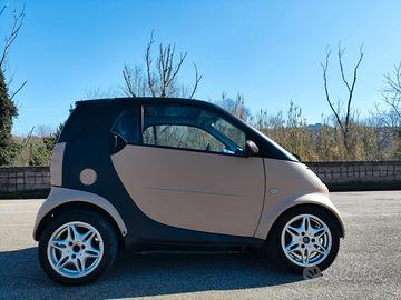 Smart prima serie W450 2001