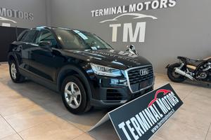 Audi Q2 40 TFSI quattro S tronic Business