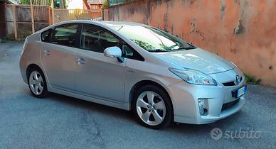 Toyota Prius Hybrid 