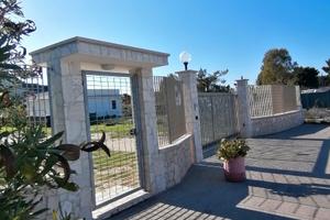 Villetta trilocale fronte mare