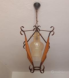 Lampadario a sospensione vetro e ferro battuto