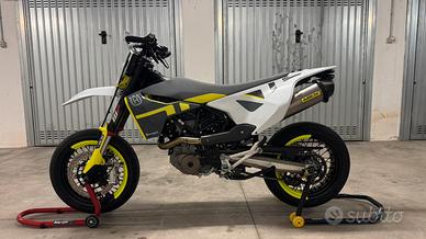 Husqvarna 701 Supermoto