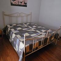 struttura letto in ferro 