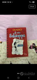 Libro "Diario di una schiappa"