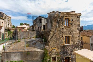 Casa Semindipendente - Castiglione di Sicilia