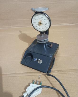 SPESSIMETRO DA BANCO DI PRECISIONE CON COMPARATORE