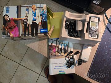 Nokia 8310 cellulare vintage argento con scatola