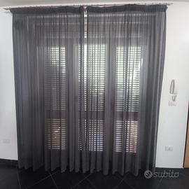 Tende misto lino e seta  Colore  grigio 