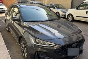 Ford Focus st-line 2023
