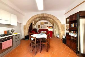 Via Turritana - Monolocale ristrutturato + taverna