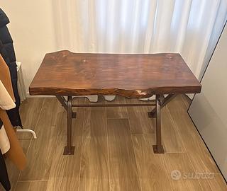 Tavolo Consolle Artigianale di Legno Pregiato