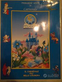 Vestito di Carnevale Winx, nuovo.