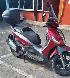 Piaggio Beverly 350