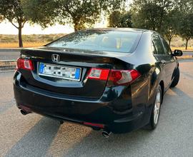 Honda Accord 2.4 i-VTEC Benzina