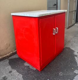 credenzino in legno 