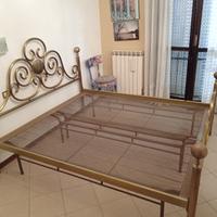 Letto ottone matrimoniale + 2 letti singoli 1970