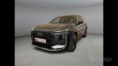 Audi Audi Q3 SUV Business e-hybrid 200 kW S troni