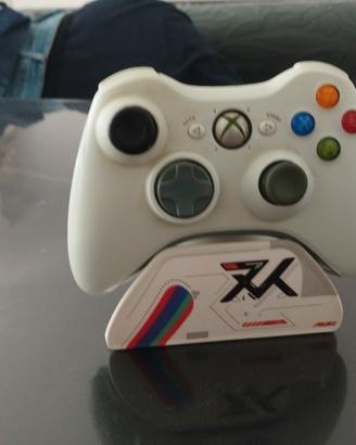 Controller Xbox 360 con base espositiva 