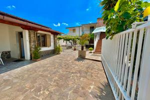 Villette vicino al mare