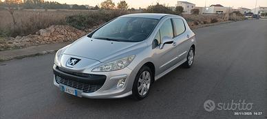 Peugeot 308 1.6 HDi  16v 110 cv