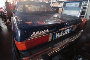 Mercedes SL380