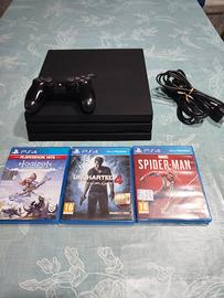 PS4 PlayStation 4 Pro nuovissima + 3 giochi e cavi