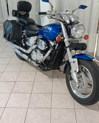 Suzuki marauder vz800