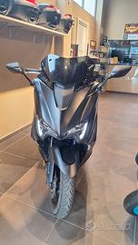 Yamaha TMAX 560 2021