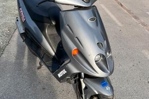 Malaguti Phantom f12