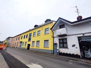 Appartamento di 122 m² con 3 locali e box auto a L