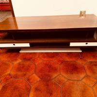 Tavolino basso in legno