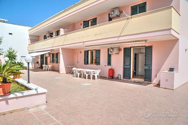 VILLETTE quadrilocali TORRE PALI 200MT dal mare