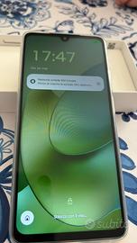 Motolorola G06 nuovo con cavo spina e cover