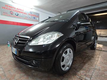 MERCEDES CLASSE A 160 BLUEFFICIENCY 2011 DA VETRIN