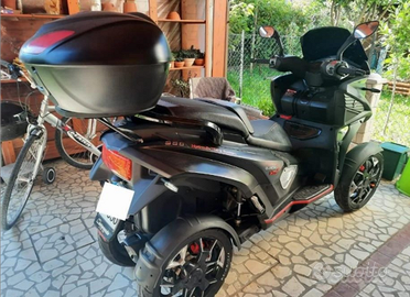 Moto quadro 4