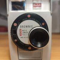 Cinepresa Kodak Brownie  8mm a corda.